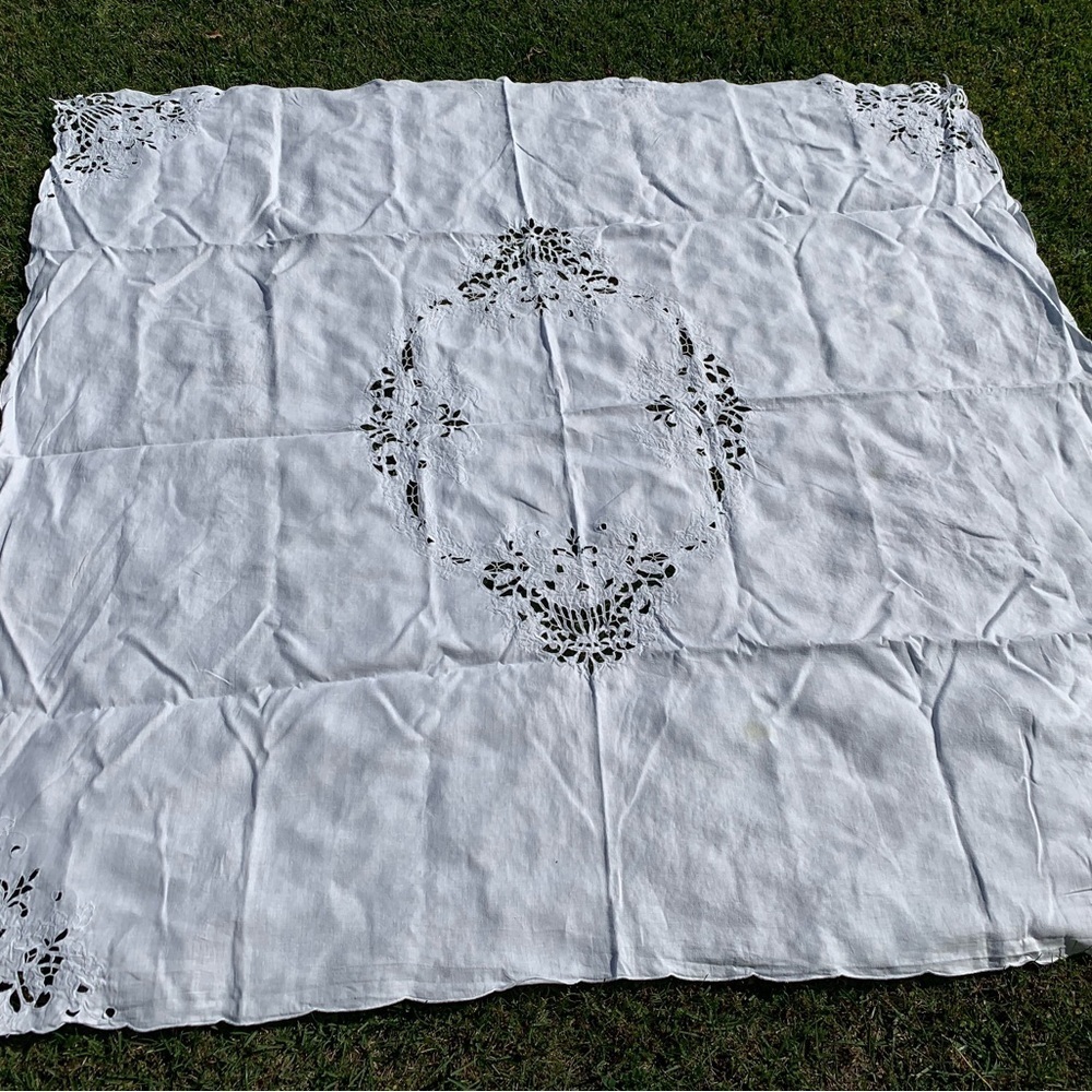 Table cloth - Picture 8 of 8